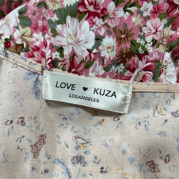 🆕 Love Kuza Los Angeles Blush Floral Tiered Bell-Sleeve Dress - Picture 6 of 12